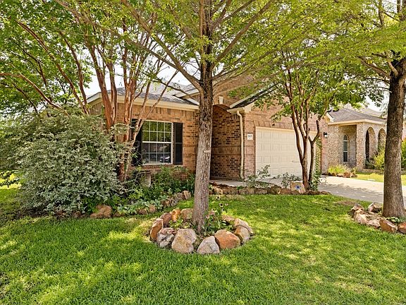 2nd image of 1815 Fairweather Dr