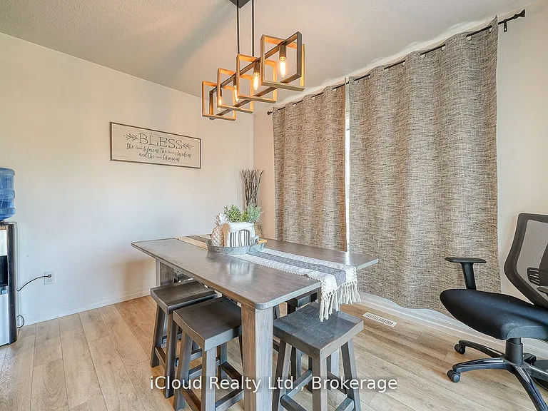15 Curren Cres — Photo 15