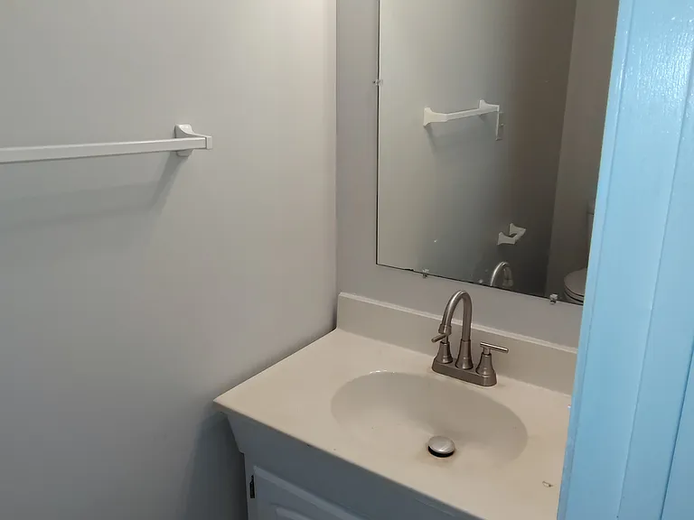 418 E Vaile Ave #A — Photo 14
