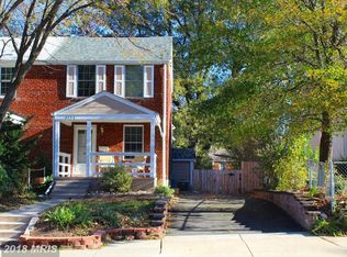 2726 Fort Dr, Alexandria, VA 22303