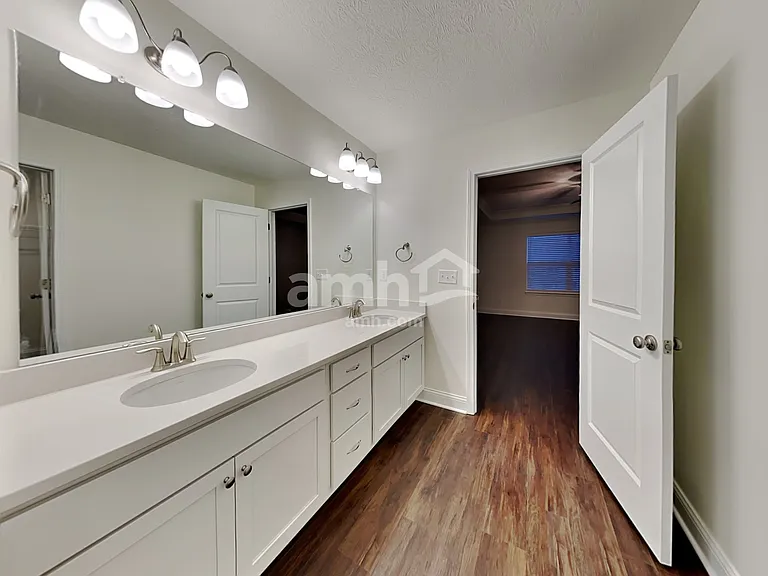 8124 Rapala Ln NW — Photo 13