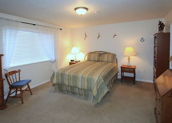 5th image of 1195 E Privet Dr Unit 2-101