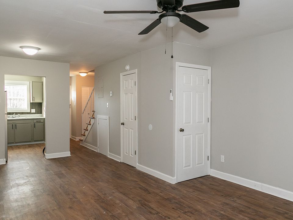 1st image of 310 Huffman St #11302320