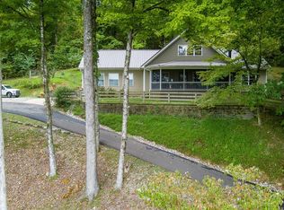 3156 Mount Union Rd, Byrdstown, TN 38549