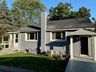 Building Photo - 9391 Carpenter Rd