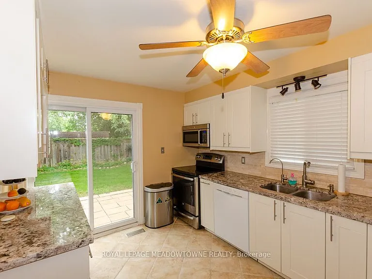 510 Beaver Ct — Photo 10