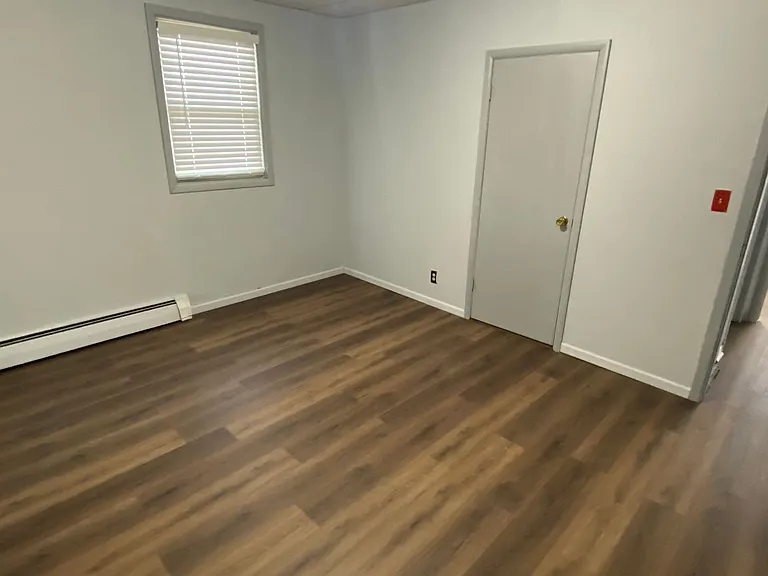 803 Franklin St — Photo 17