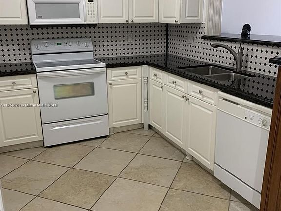 5th image of 10 Aragon Ave Suite 1411