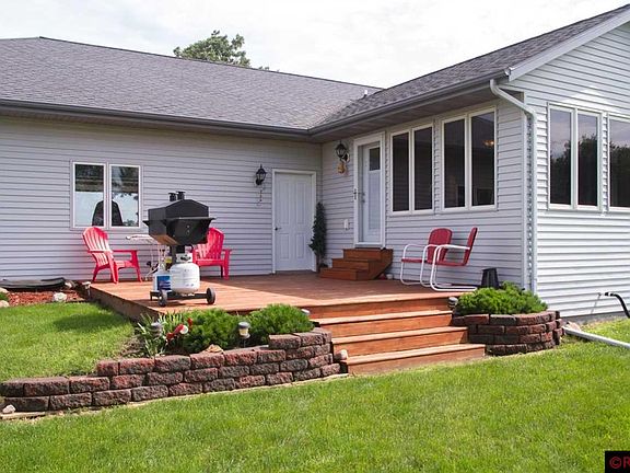4th image of 60701 Millie Ln