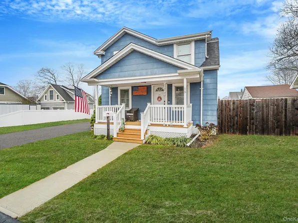 15 Cedar Grove Court, Patchogue, NY 11772