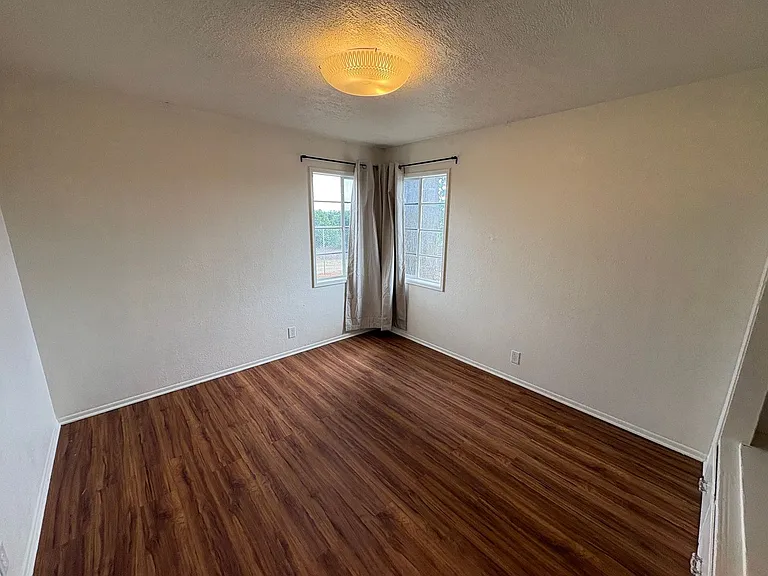 14519 Avenue 416 — Photo 5