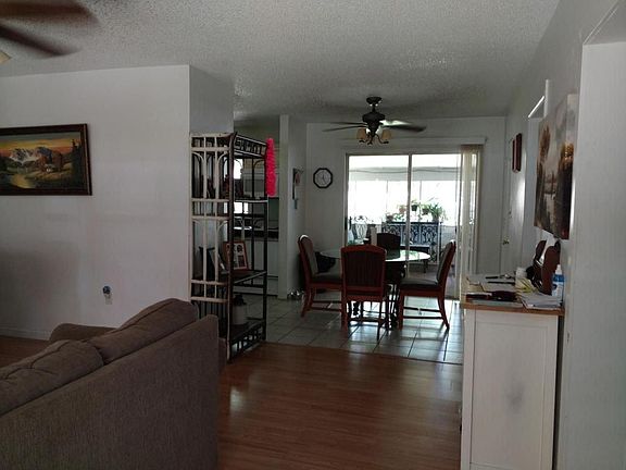 5th image of 310 Glen Ave
