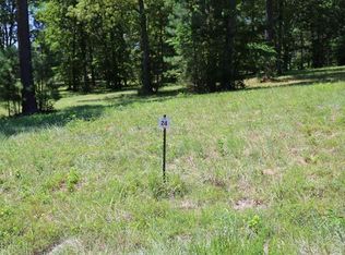 24 Pine View Dr, Benton, KY 42025