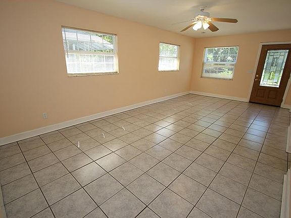 5th image of 8069 27th Ave N