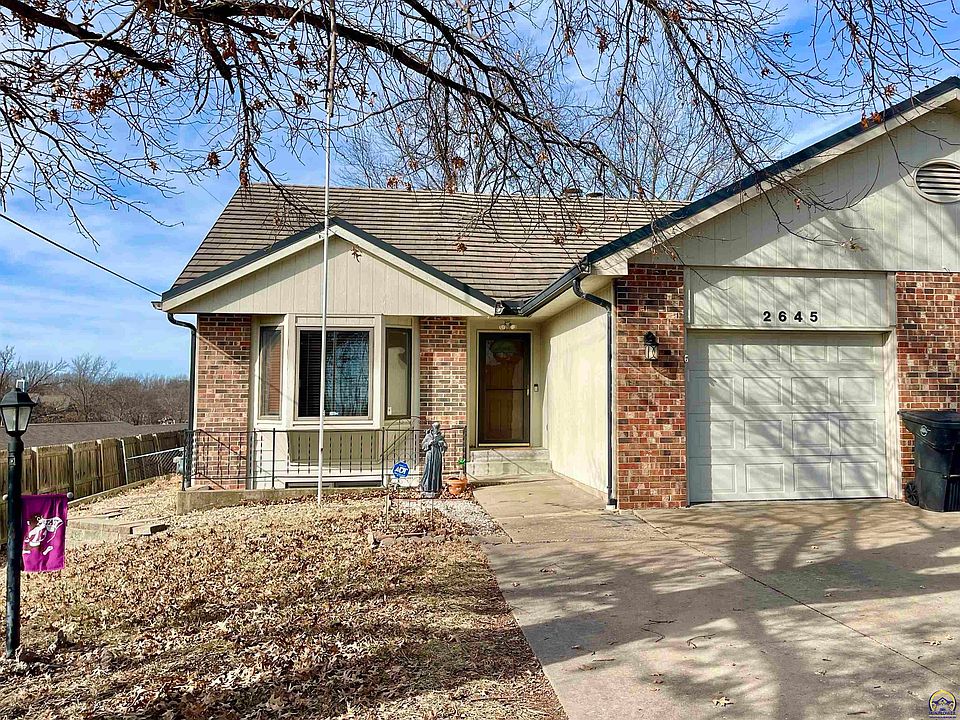 1st image of 2645 SW Villa West Dr