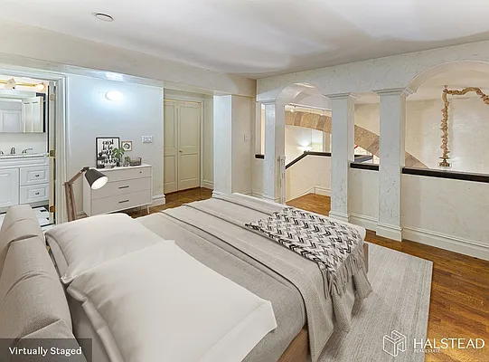 Rented by Halstead Real Estate | media 18