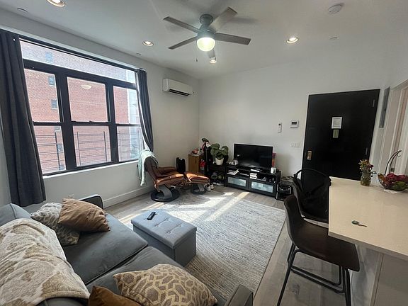 2nd image of 218 E 36th St APT 5B