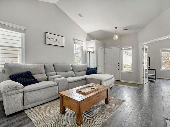 4th image of 10208 W 13th St