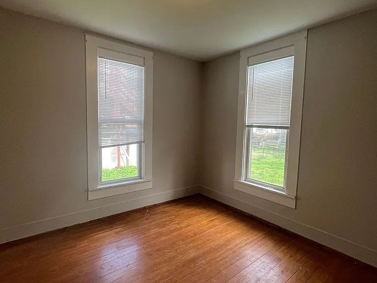 225 E Parkway Ave #1 — Photo 9