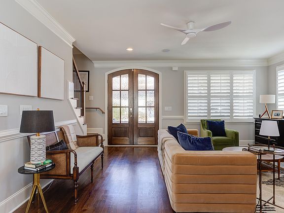 3rd image of 1601 Sunrise Ave