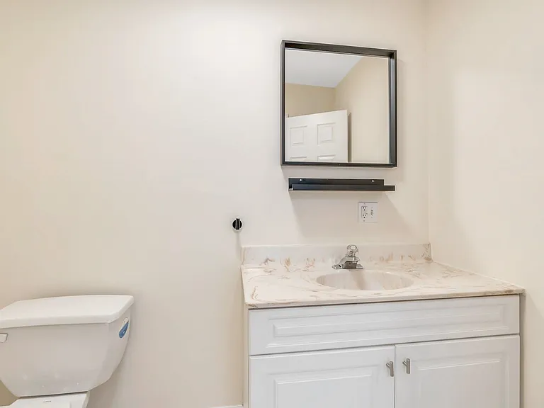 531B Martin Luther King Jr Dr #B — Photo 11