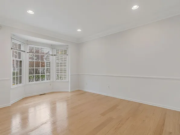 7 Patriot Hill Dr, Basking Ridge, NJ 07920