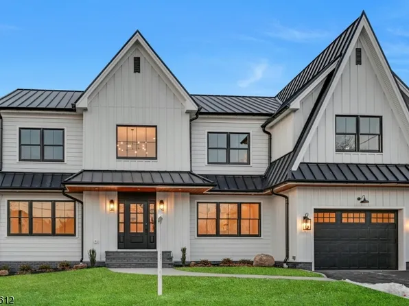 2397 Richmond St, Scotch Plains Twp., NJ 07076