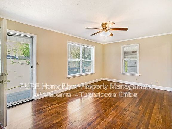 3rd image of 322 20th St E