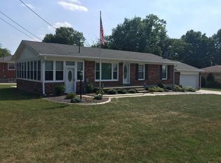 6018 Whispering Hills Blvd, Louisville, KY 40219