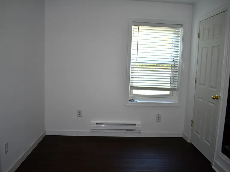 11601 Heron Dr — Photo 10