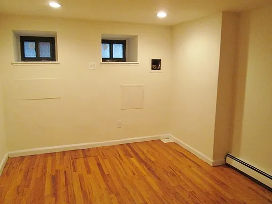 Rented by Keller Williams NYC | media 39