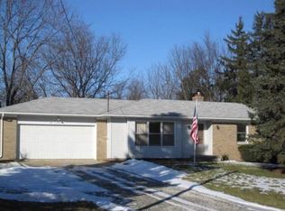 8237 Clark Rd, Bath, MI 48808