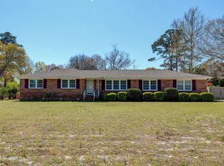 926 Hood Dr, Wilmington, NC 28409