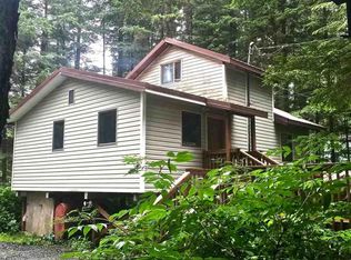 4085 Spring Way, Juneau, AK 99801
