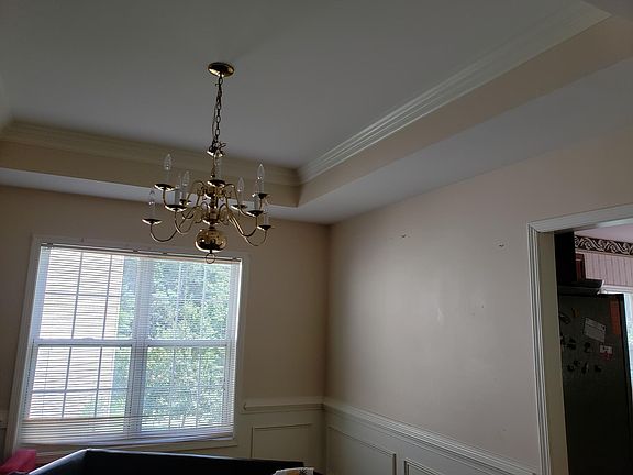 4th image of 2753 Fork Creek Ct