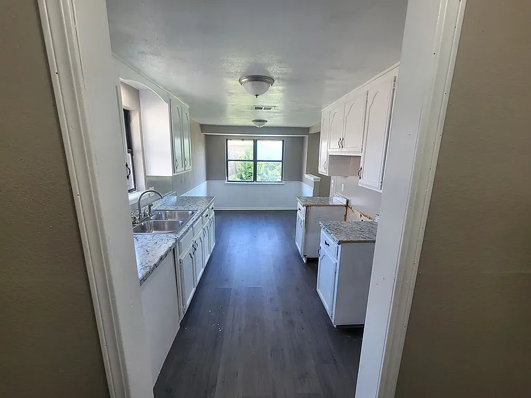 1109 SW 101st St — Photo 13