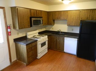 7398 Chaparral Rd, Columbus, OH 43235