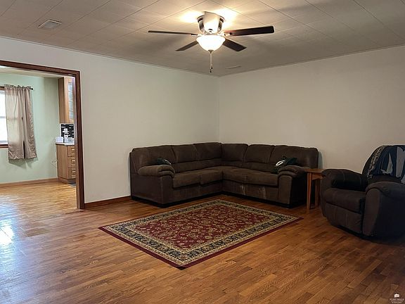 3rd image of 315 N Hassebroek St