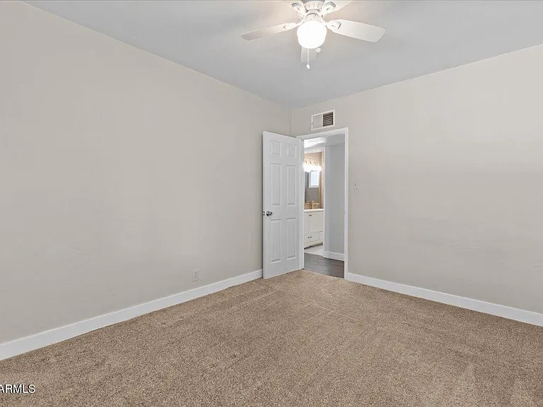 4517 N 10th Ave — Photo 16