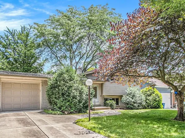 612 Leona Dr, Ann Arbor, MI 48103