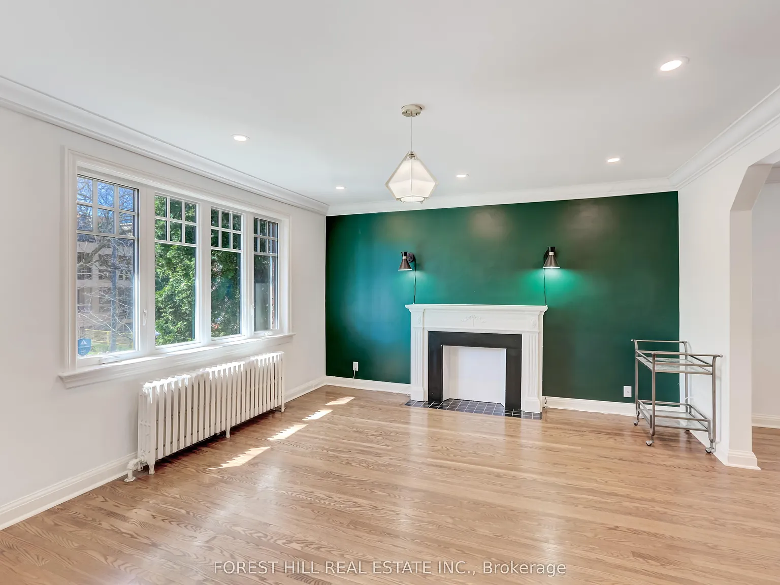 2 bed, $3,195 — Photo 4