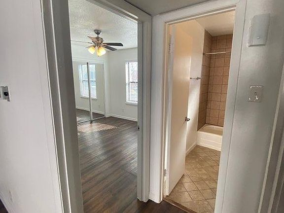 5th image of 5221 Bonita Ave APT 112