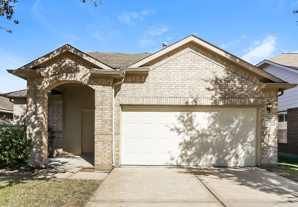 1st image of 19902 Owens Trace Ln