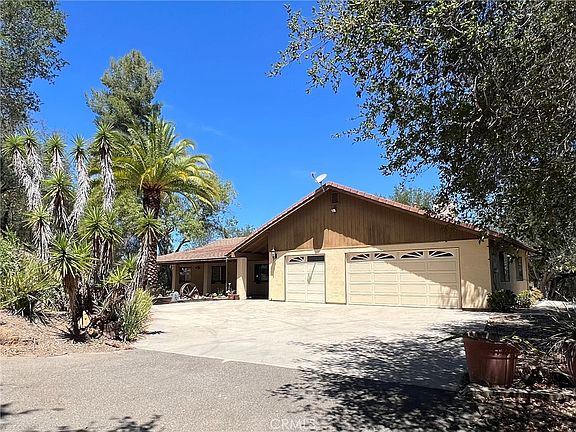2nd image of 26355 Avenida Del Oro Rd
