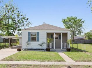 2904 Lyndell Dr, Chalmette, LA 70043