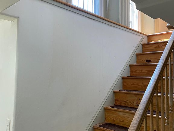 5th image of 4107 Baltimore Ave APT 1