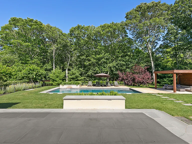 389 Montauk Hwy — Photo 5