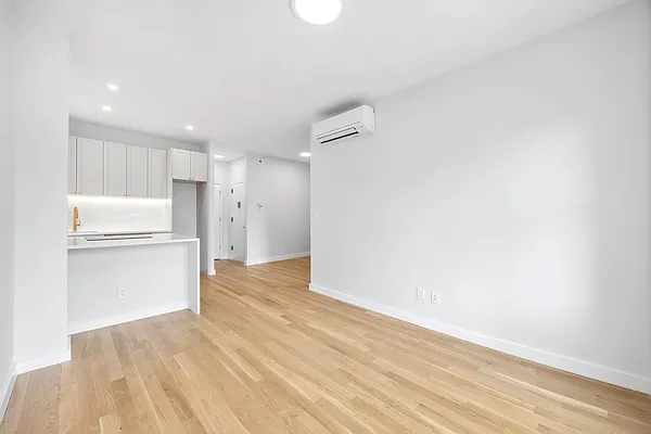 Rented by Kole Group | media 6