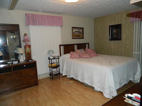 5th image of 3000 Horse Shoe Ct