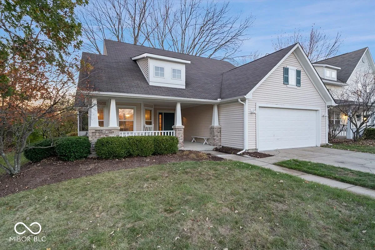 6260 Twin Creeks Dr photo 1